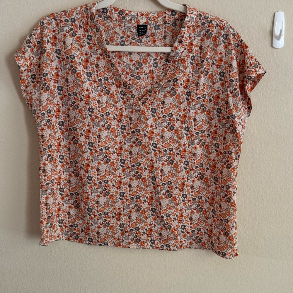 SHEIN Multicolor Floral V-Neck Blouse